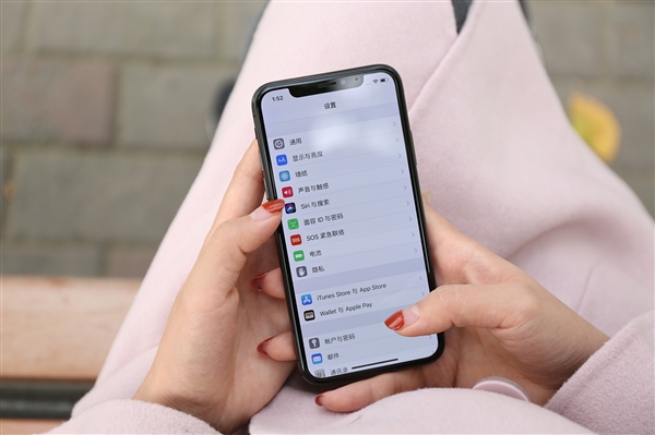 需求强劲满足不了!郭明錤:折叠屏iPhone发布后将缺货至2026年底-第1张图片-佛山资讯网 需求强劲满足不了!郭明錤:折叠屏iPhone发布后将缺货至2026年底-第1张图片-佛山资讯网
