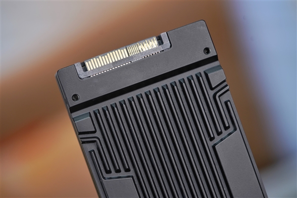 14年了!Windows Server 2025终于原生支持NVMe SSD-第1张图片-佛山资讯网 14年了!Windows Server 2025终于原生支持NVMe SSD-第1张图片-佛山资讯网