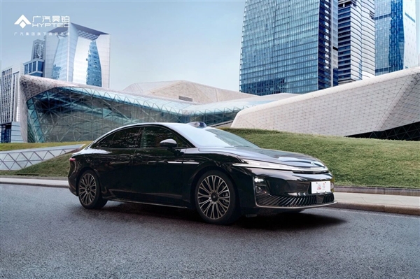 华为乾崑ADS、鸿蒙座舱上车!广汽旗舰轿车昊铂A800开启盲订-第2张图片-佛山资讯网 华为乾崑ADS、鸿蒙座舱上车!广汽旗舰轿车昊铂A800开启盲订-第2张图片-佛山资讯网