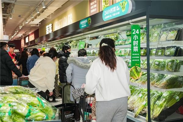 京东七鲜石家庄首店火爆开业 24小时菜、7日鲜蛋引市民抢购-第3张图片-佛山资讯网 京东七鲜石家庄首店火爆开业 24小时菜、7日鲜蛋引市民抢购-第3张图片-佛山资讯网