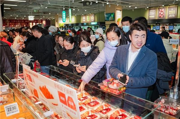 京东七鲜石家庄首店火爆开业 24小时菜、7日鲜蛋引市民抢购-第6张图片-佛山资讯网 京东七鲜石家庄首店火爆开业 24小时菜、7日鲜蛋引市民抢购-第6张图片-佛山资讯网