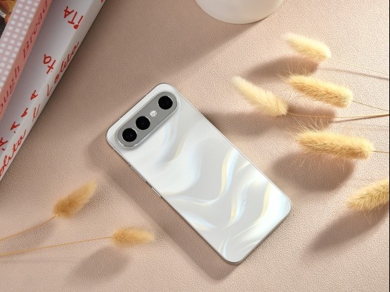 vivo S50 Pro mini上手：同档最完美的小屏旗舰-第1张图片-佛山资讯网