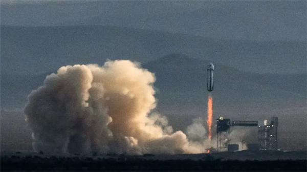 蓝色起源NS-37任务成功 全球首位轮椅使用者进入太空-第2张图片-佛山资讯网 蓝色起源NS-37任务成功 全球首位轮椅使用者进入太空-第2张图片-佛山资讯网