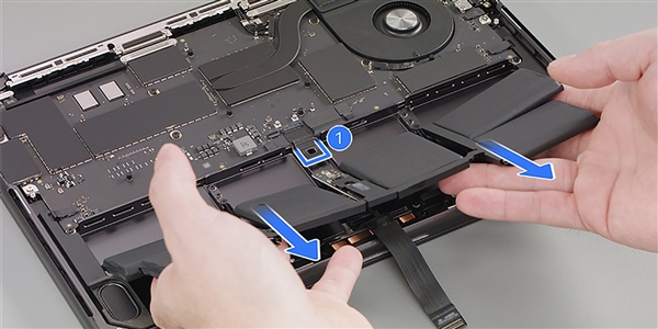 告别复杂拆解：苹果大幅简化MacBook Pro换电池流程！自己在家就能换-第3张图片-佛山资讯网
