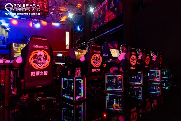 ROG X870主板 极限之地CS亚洲公开赛官方指定主板-第6张图片-佛山资讯网 ROG X870主板 极限之地CS亚洲公开赛官方指定主板-第6张图片-佛山资讯网
