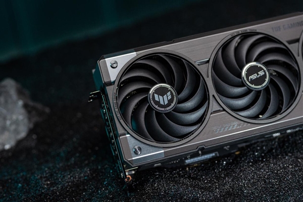 DLSS4强劲战力!华硕TUF GAMING 5070显卡-第5张图片-佛山资讯网 DLSS4强劲战力!华硕TUF GAMING 5070显卡-第5张图片-佛山资讯网