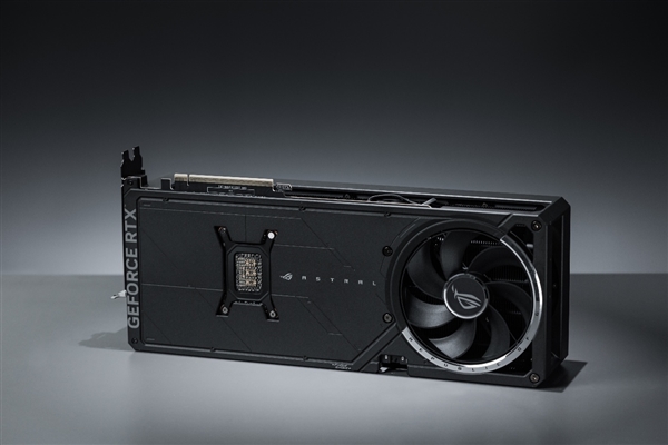2025 STEAM冬促开启!华硕RTX50系显卡高帧畅爽游戏-第11张图片-佛山资讯网 2025 STEAM冬促开启!华硕RTX50系显卡高帧畅爽游戏-第11张图片-佛山资讯网