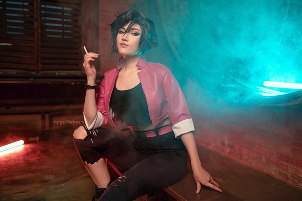 《漫威争锋》白皇后Cos美图 金发女郎大秀美腿-第9张图片-佛山资讯网