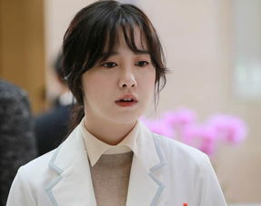 年轻女医生,职业挑战与平衡之道-医学界的新生力量-第1张图片-佛山资讯网 年轻女医生,职业挑战与平衡之道-医学界的新生力量-第1张图片-佛山资讯网