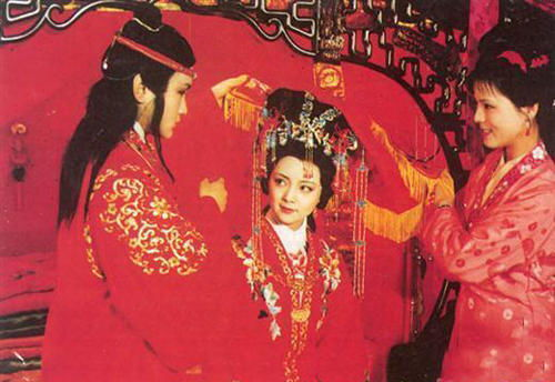 贾宝玉与金陵十二钗的情感纠葛与命运交织-第3张图片-佛山资讯网 贾宝玉与金陵十二钗的情感纠葛与命运交织-第3张图片-佛山资讯网