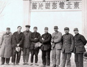 四平青年二龙湖浩哥第一部,东北喜剧经典之作-剧情与笑点解析-第3张图片-佛山资讯网 四平青年二龙湖浩哥第一部,东北喜剧经典之作-剧情与笑点解析-第3张图片-佛山资讯网