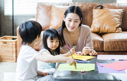 父亲如何应对女儿以身相报的情感困惑-情感沟通与教育指南-第3张图片-佛山资讯网