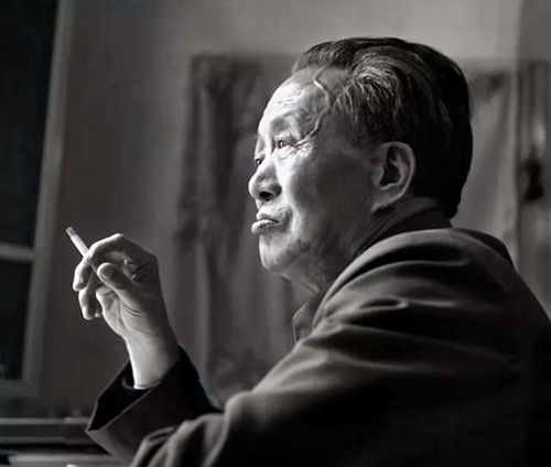 电影导演，光影魔术的掌舵者-电影导演工作内容及代表人物解析-第2张图片-佛山资讯网