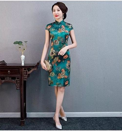 旗袍文化传承与时尚演绎-旗袍选择与搭配指南-第4张图片-佛山资讯网 旗袍文化传承与时尚演绎-旗袍选择与搭配指南-第4张图片-佛山资讯网