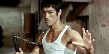 李小龙电影作品全解析-中国武术电影的传奇-第2张图片-佛山资讯网