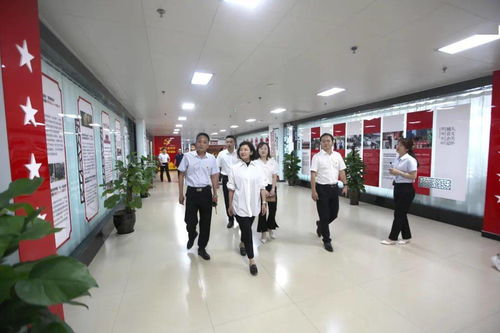 考的好妈妈随你上-家长陪伴孩子考试的全方位攻略-第3张图片-佛山资讯网 考的好妈妈随你上-家长陪伴孩子考试的全方位攻略-第3张图片-佛山资讯网