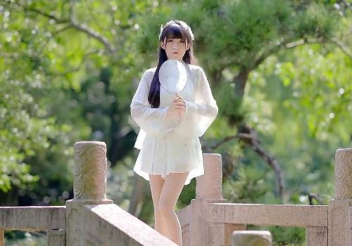 《桥边姑娘》原唱,刘宇宁的音乐传奇-深入了解其创作背景-第2张图片-佛山资讯网 《桥边姑娘》原唱,刘宇宁的音乐传奇-深入了解其创作背景-第2张图片-佛山资讯网